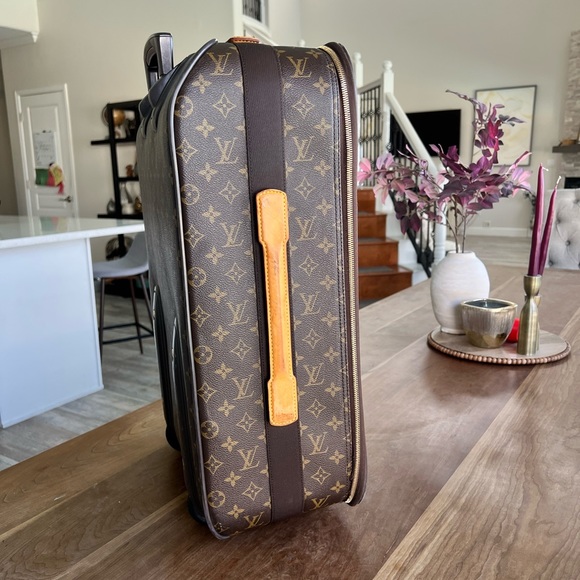 SOLD- Louis Vuitton Pegase 55 rolling luggage suitcase - Picture 3 of 16
